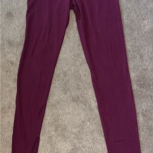 Women’s Burgandy  Leggings Sz med